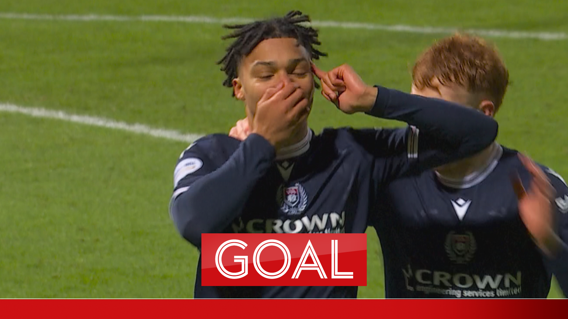 Adewumi stuns Rangers with cool finish to hand Dundee early lead!