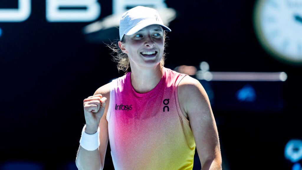 Swiatek continues Australian Open romp to set up semi-final with Keys