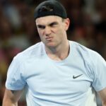 Draper wins five-set Australian Open classic to reach third round