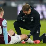 West Ham top-scorer and captain Bowen fractures foot