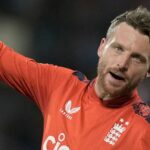 England name unchanged XI for must-win T20 against India