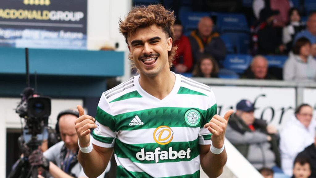 Jota completes Celtic return