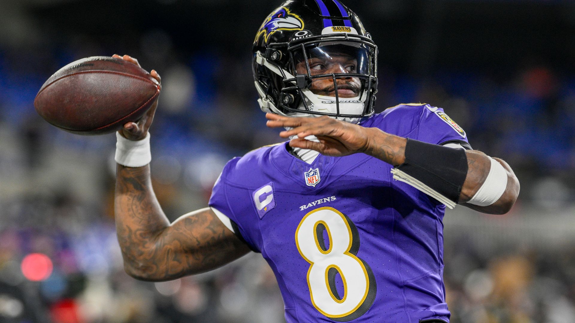 Jackson stars as Ravens smash Steelers to advance in playoffs