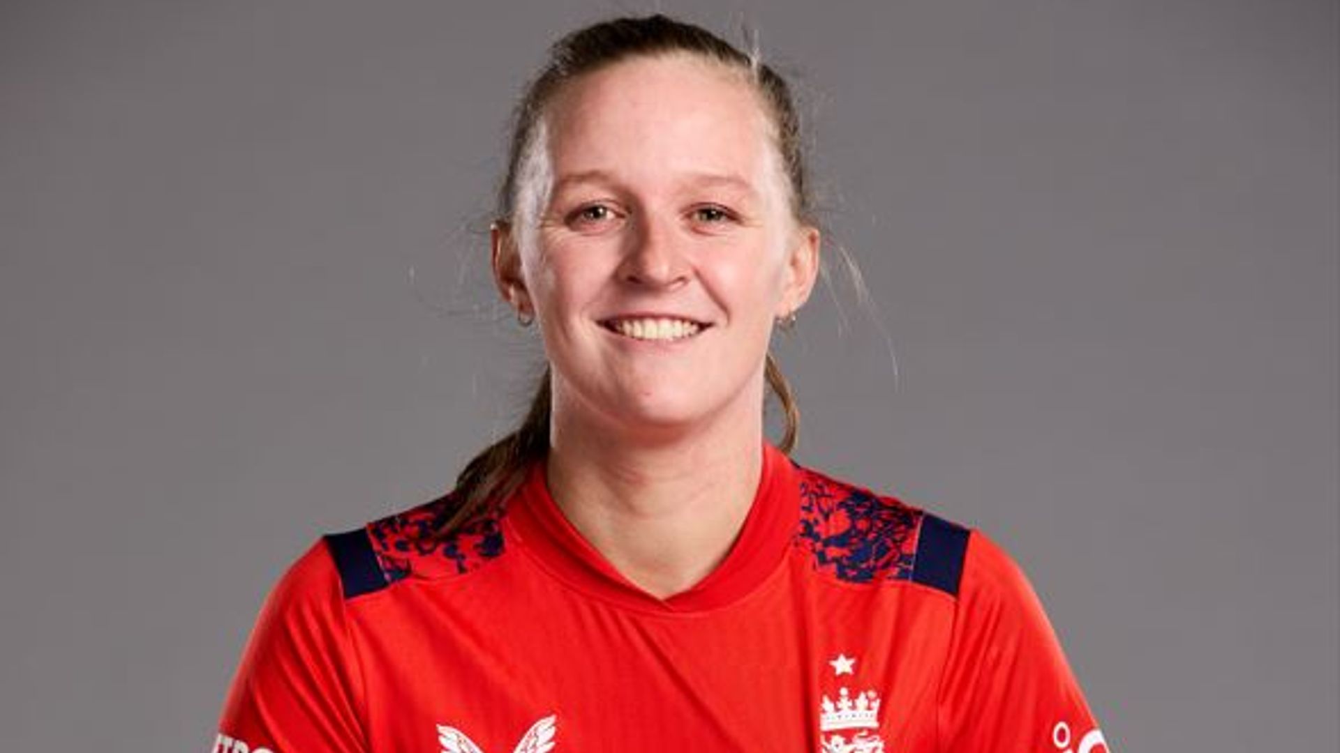 Lauren Filer: Fiery, fast and the face of the Women’s Ashes?