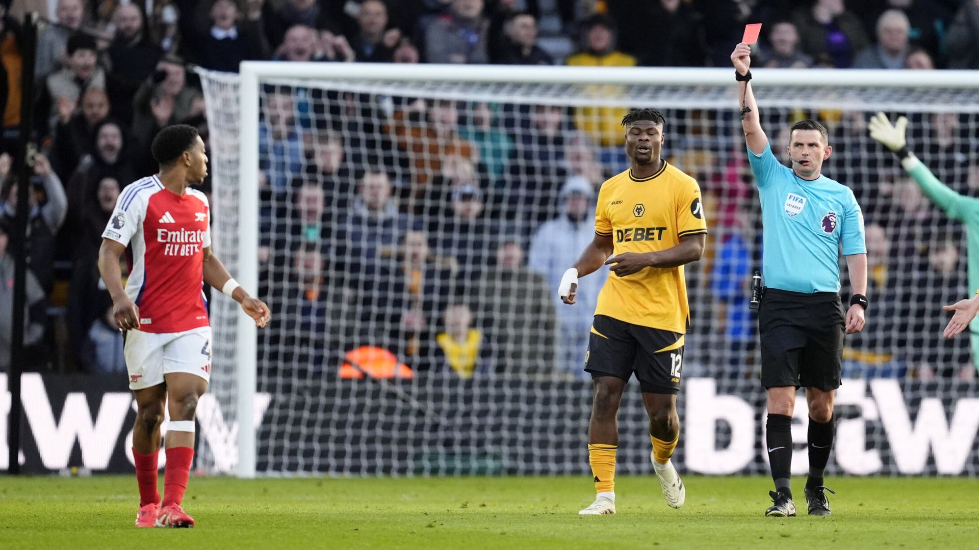 Arsenal appeal against Lewis-Skelly’s red card at Wolves