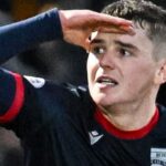 Late Hale penalty earns Ross County a point against Hibs