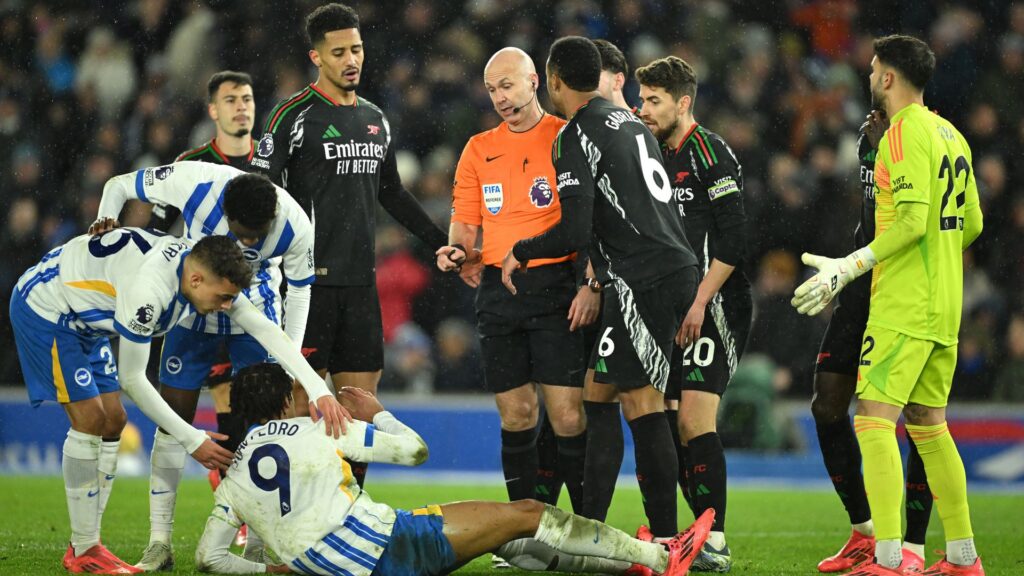 ‘What is VAR doing?’ | Brighton’s ‘controversial’ penalty analysed