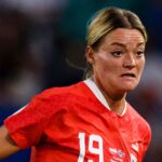 WSL latest: West Ham sign Hanshaw from Roma