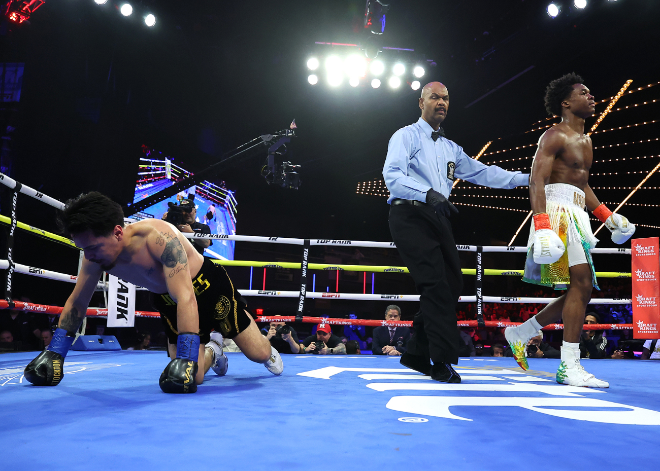 Boxing Results: Abdullah Mason’s Power Too Much for Manuel Jaimes