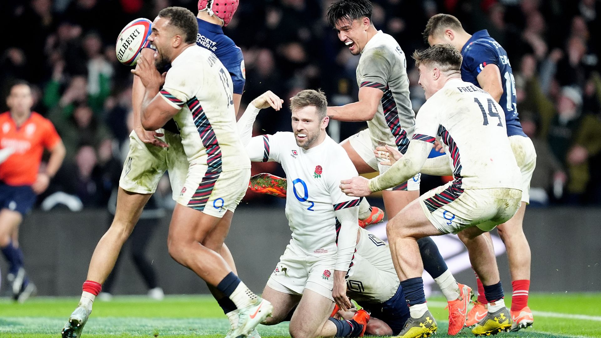 England ignite Six Nations title chances but Ireland in driving seat