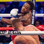 Davis stops Berinchyk with brutal body shot to become world champion