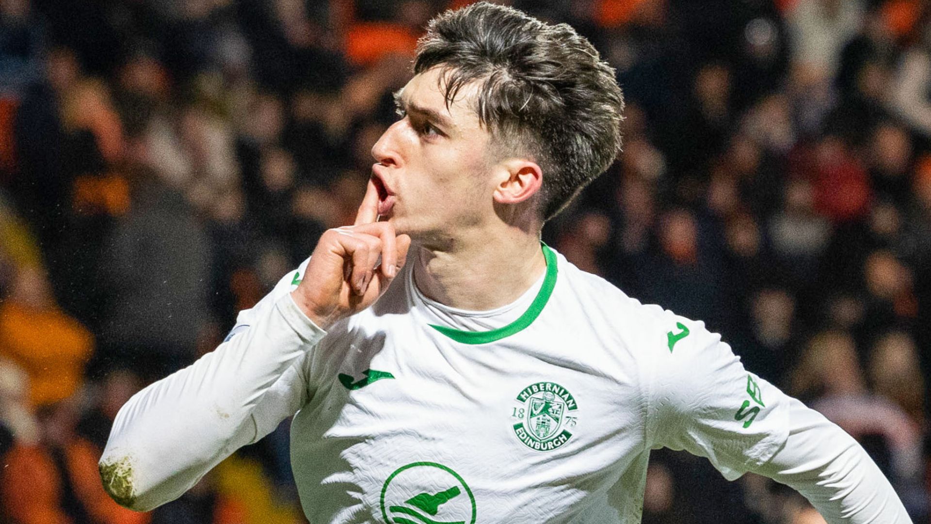 Hibs leave it late to win at Dundee United