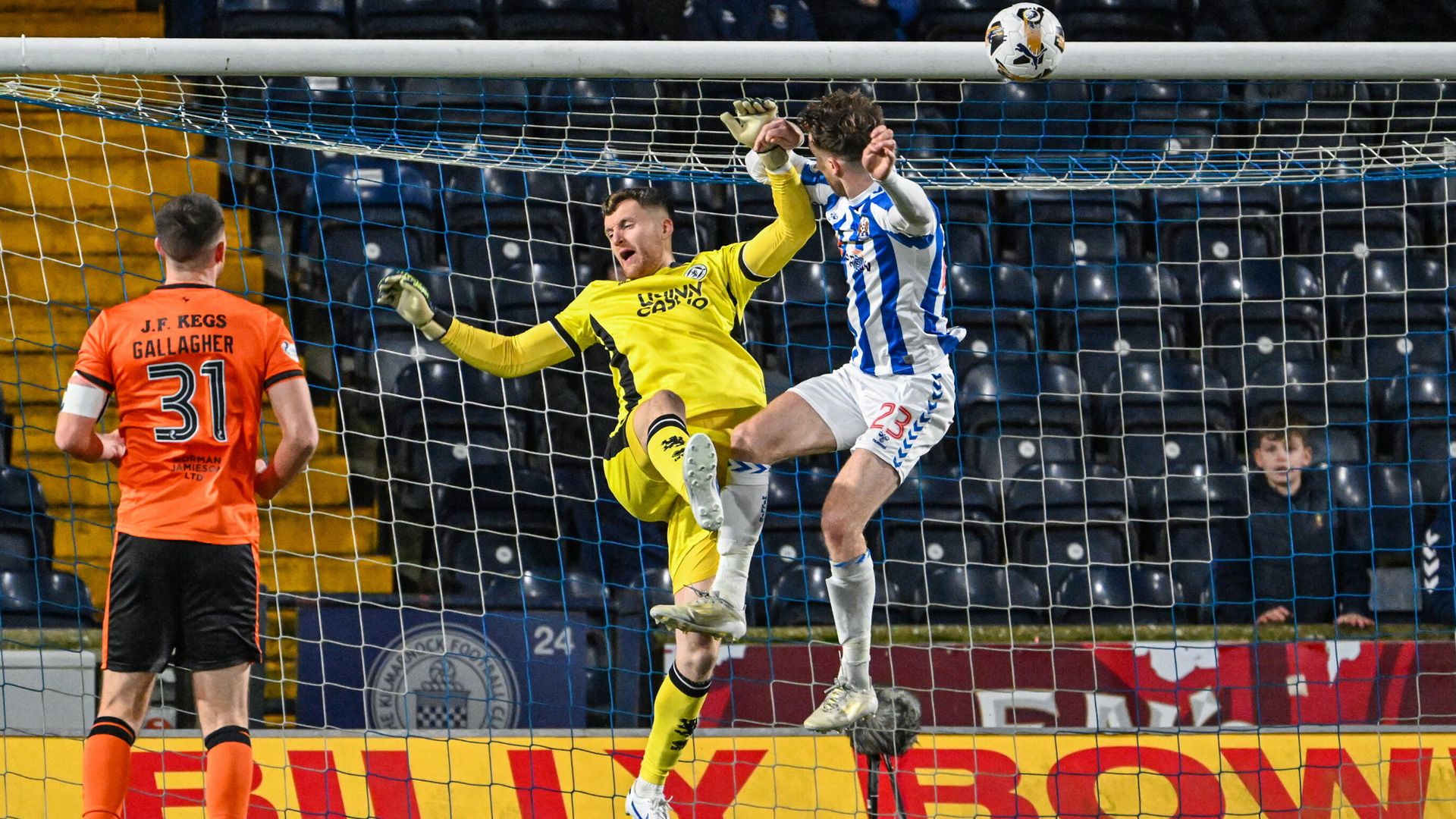 Killie score controversial winner to beat Dundee Utd