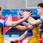 Leeds power past Salford as Saints dominate Tigers