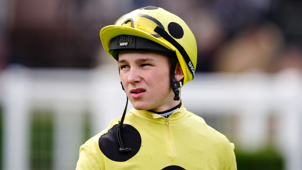 Title-chasing Loughnane heads to Wolverhampton