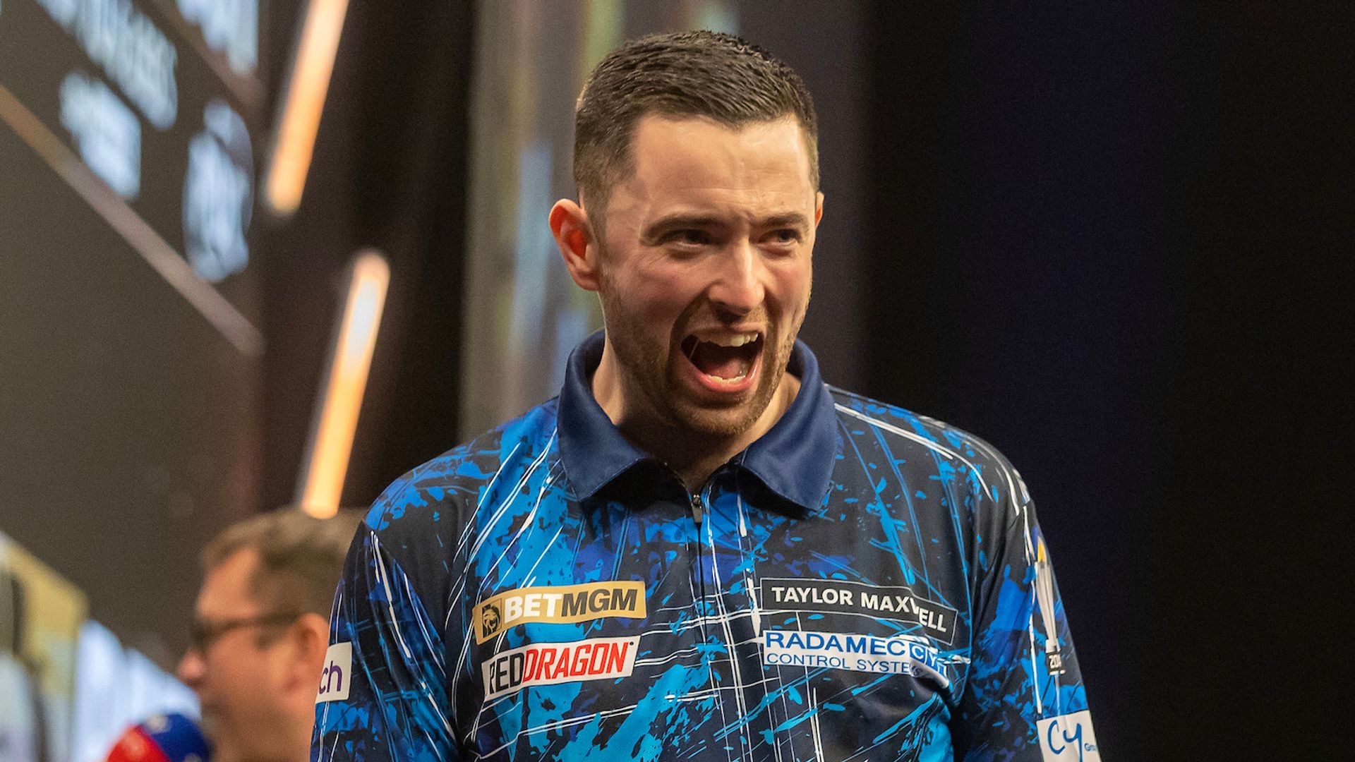 Premier League Darts: Humphries beats Littler to move clear at top – as it happened