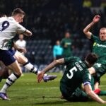 EFL highlights: Preston hold Millwall; Wrexham beaten by Orient