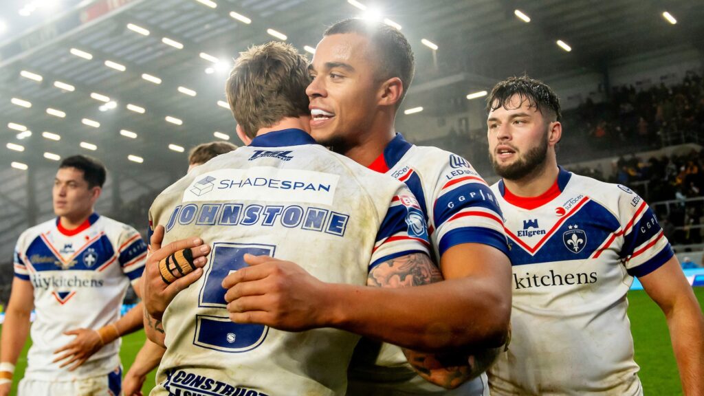 Wakefield battle to win over Leeds as St Helens demolish ‘reserve’ Salford 82-0