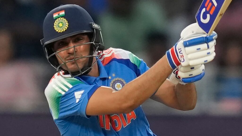 India chasing 242 to beat Pakistan in Champions Trophy LIVE!