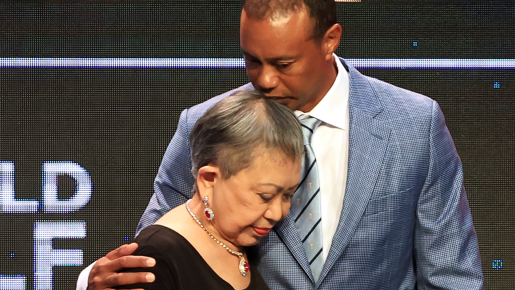 Woods expresses ‘heartfelt sadness’ following death of his mother