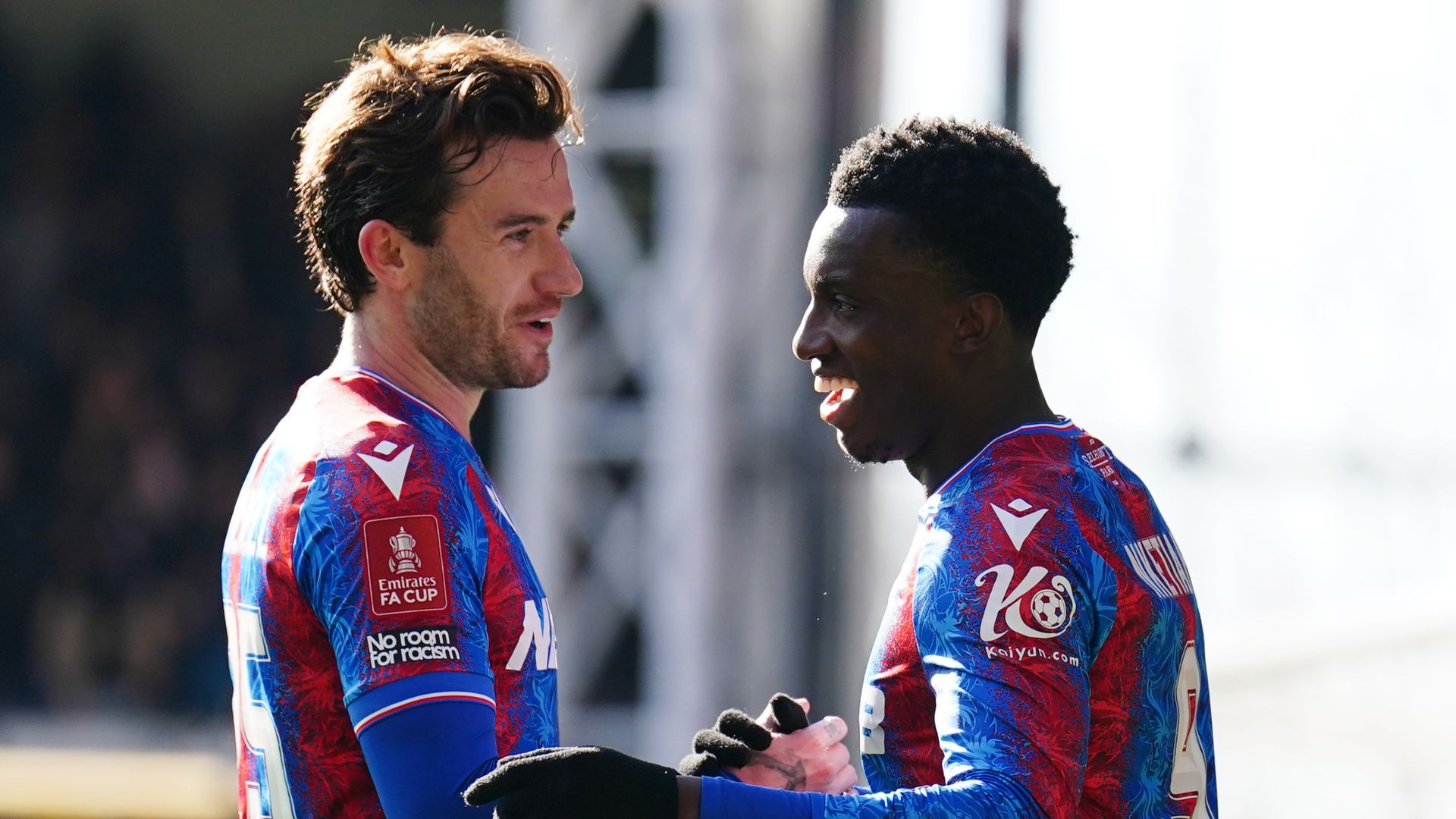 Crystal Palace edge Millwall in FA Cup after Mateta stretchered off