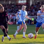 Chelsea claim WSL draw at Brighton as James offside call goes leaders’ way