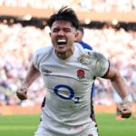 England roar to bonus-point Six Nations win after Italy capitulation