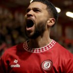 Bristol City beat Norwich to move into play-off places