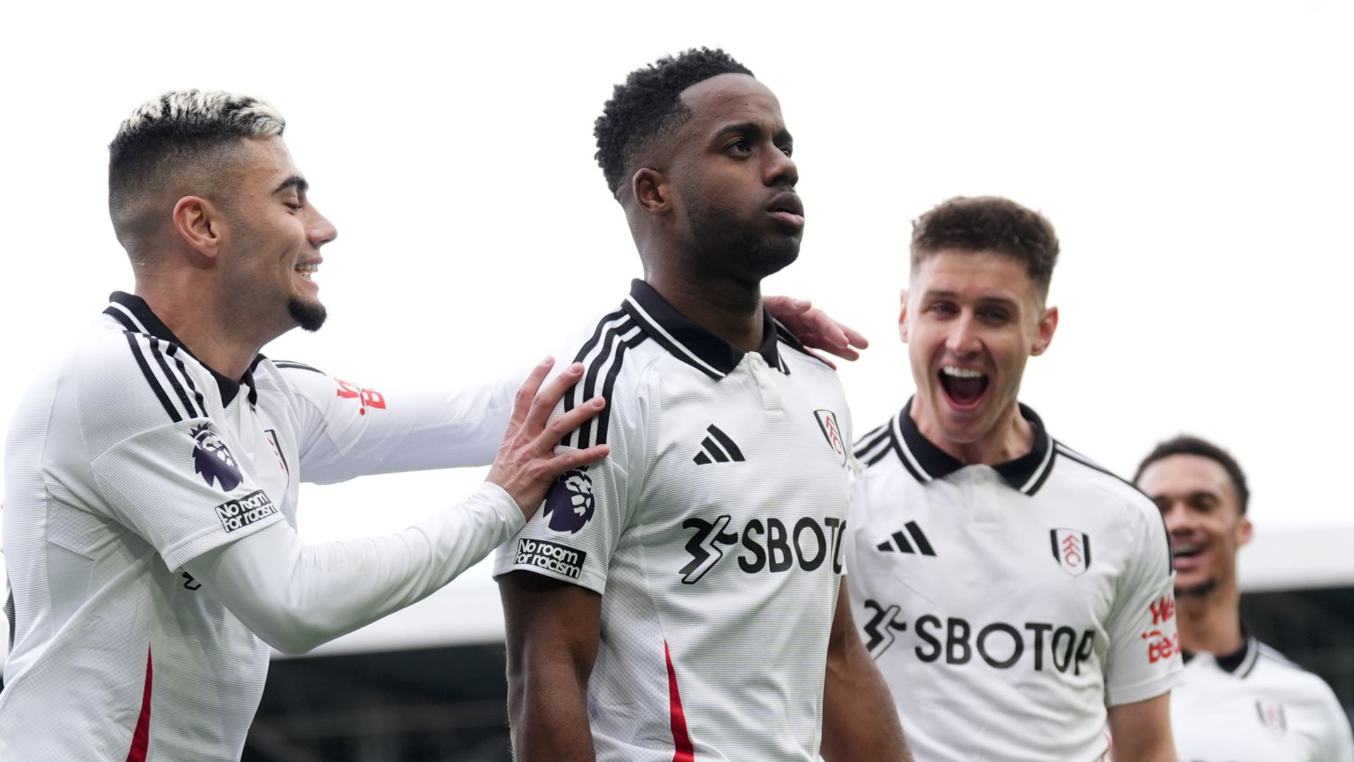 Sessegnon hits stunner as Fulham beat Spurs to boost European hopes